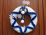 Vánoční inspirace na výrobu vánočního věnce na dveře - bílo modrý tón